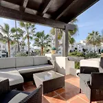 Frontline Paradise Townhouse Σπίτι διακοπών Εστεπόνα